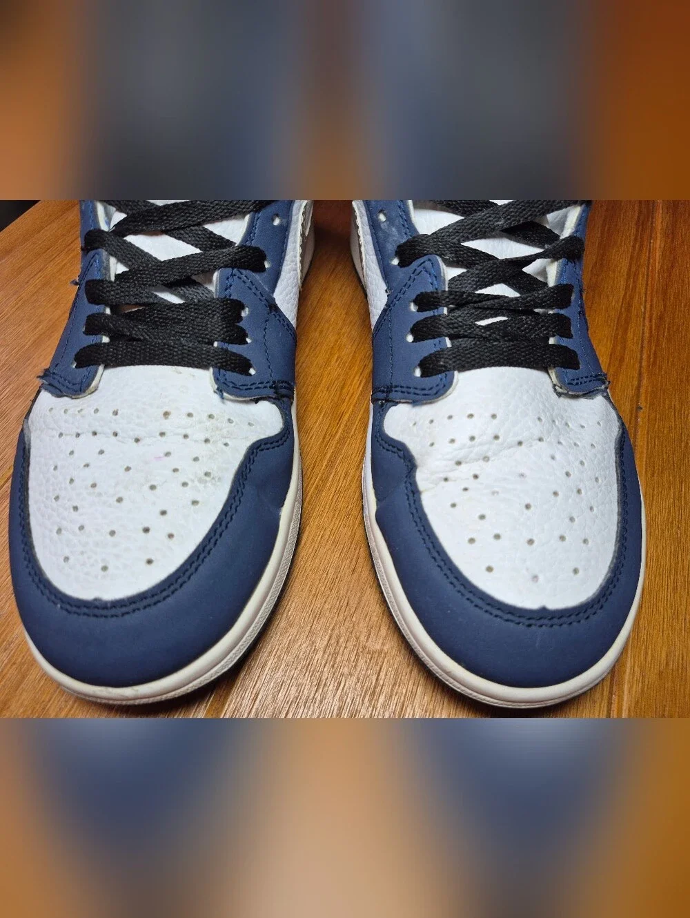 Nike Sneakers - Mens Size 8